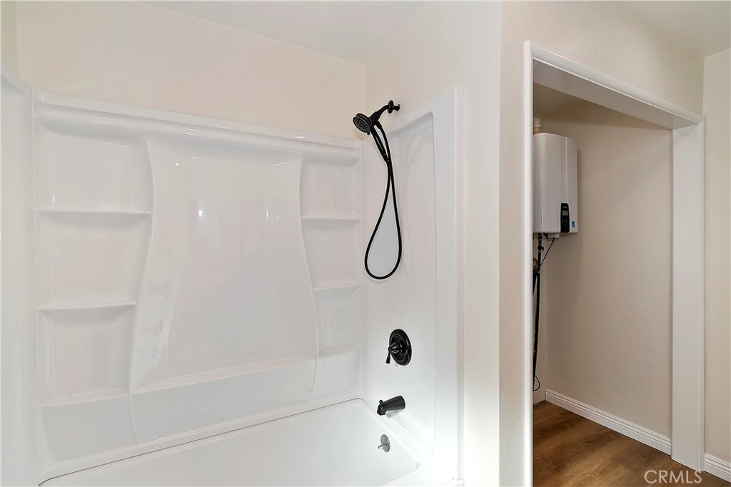 26650 Blackfoot Trail Rimforest, CA 92378 - Photo 19 of 48 Main floor bathroom