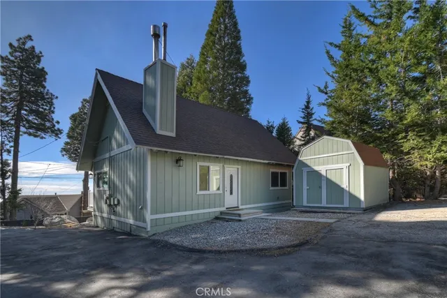 $439,000 | 26650 Blackfoot Trail, Rimforest, CA 92378