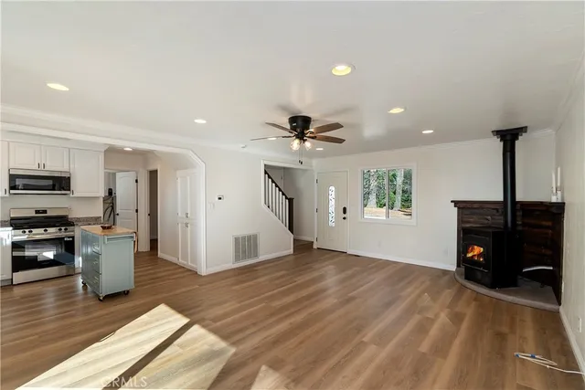 $439,000 | 26650 Blackfoot Trail, Rimforest, CA 92378