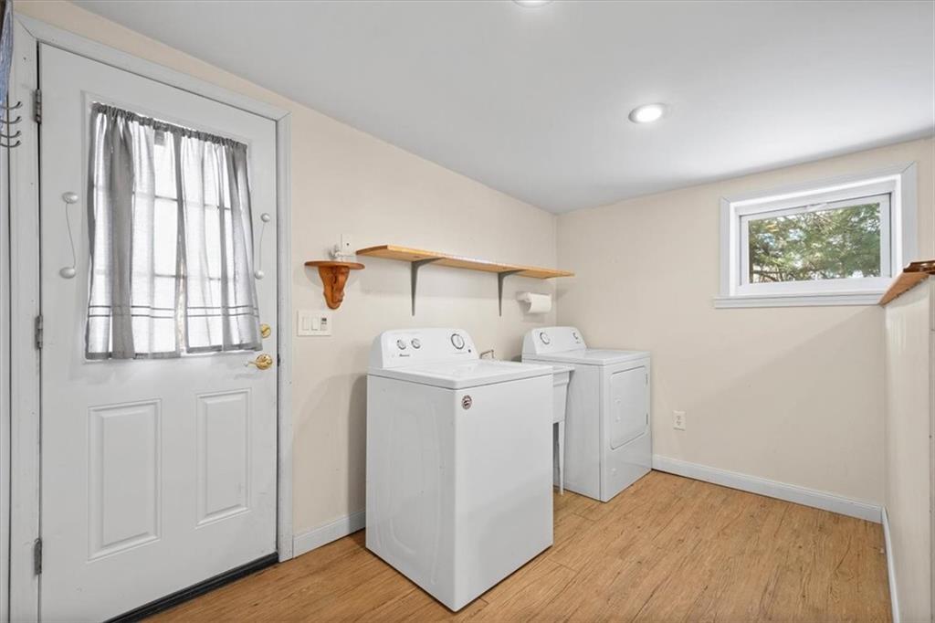 131 Ridgewood Road Coraopolis, PA 15108 - Photo 26 of 39 a view of utility room with washer and dryer
