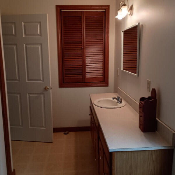 6 Pams Way Bar Harbor, ME 04609 - Photo 10 of 21 q_thumbnail_66712_1774393801177439376257