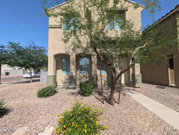 $1,900 | 3803 South 54th Lane, Phoenix, AZ 85043