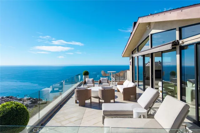 $13,500,000 | 100 Vista Del Sol, Laguna Beach, CA 92651