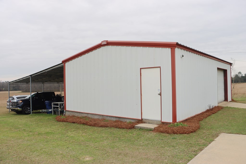 1663 Willie Varnum Road Dothan, AL 36301 - Photo 43 of 45 Lean-To attached to Red Barn12 x 36