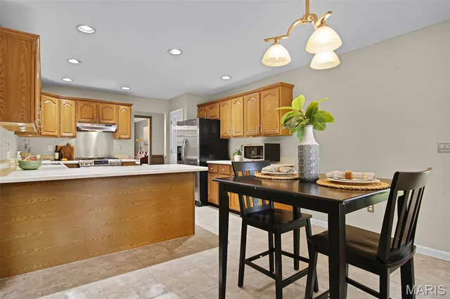 $475,000 | 1456 Castle Court, Edwardsville, IL 62025