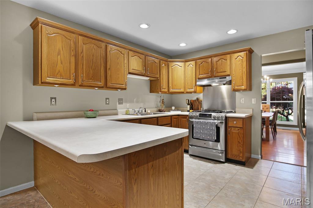 1456 Castle Court Edwardsville, IL 62025 - Photo 17 of 44