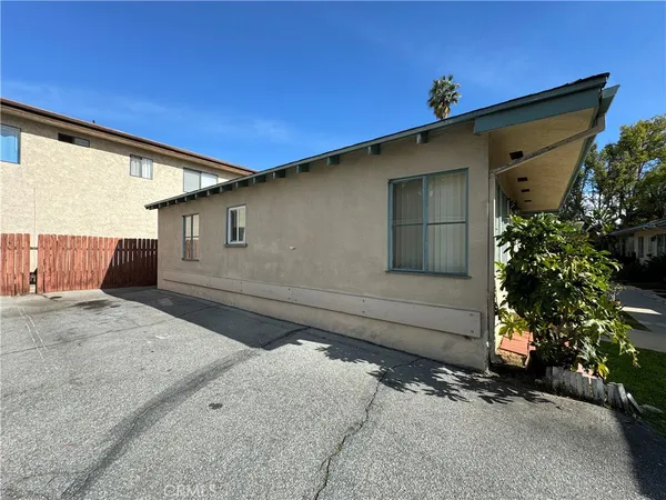 $2,295 | 47 North Craig Avenue, Unit 1, Pasadena, CA 91107