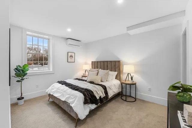 $1,299,000 | 132 Elm Street, Unit 132, Marblehead, MA 01945