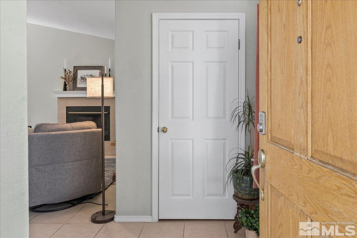 2008 Mountain Vista Way Reno, NV 89519 - Photo 4 of 31 Photo 4