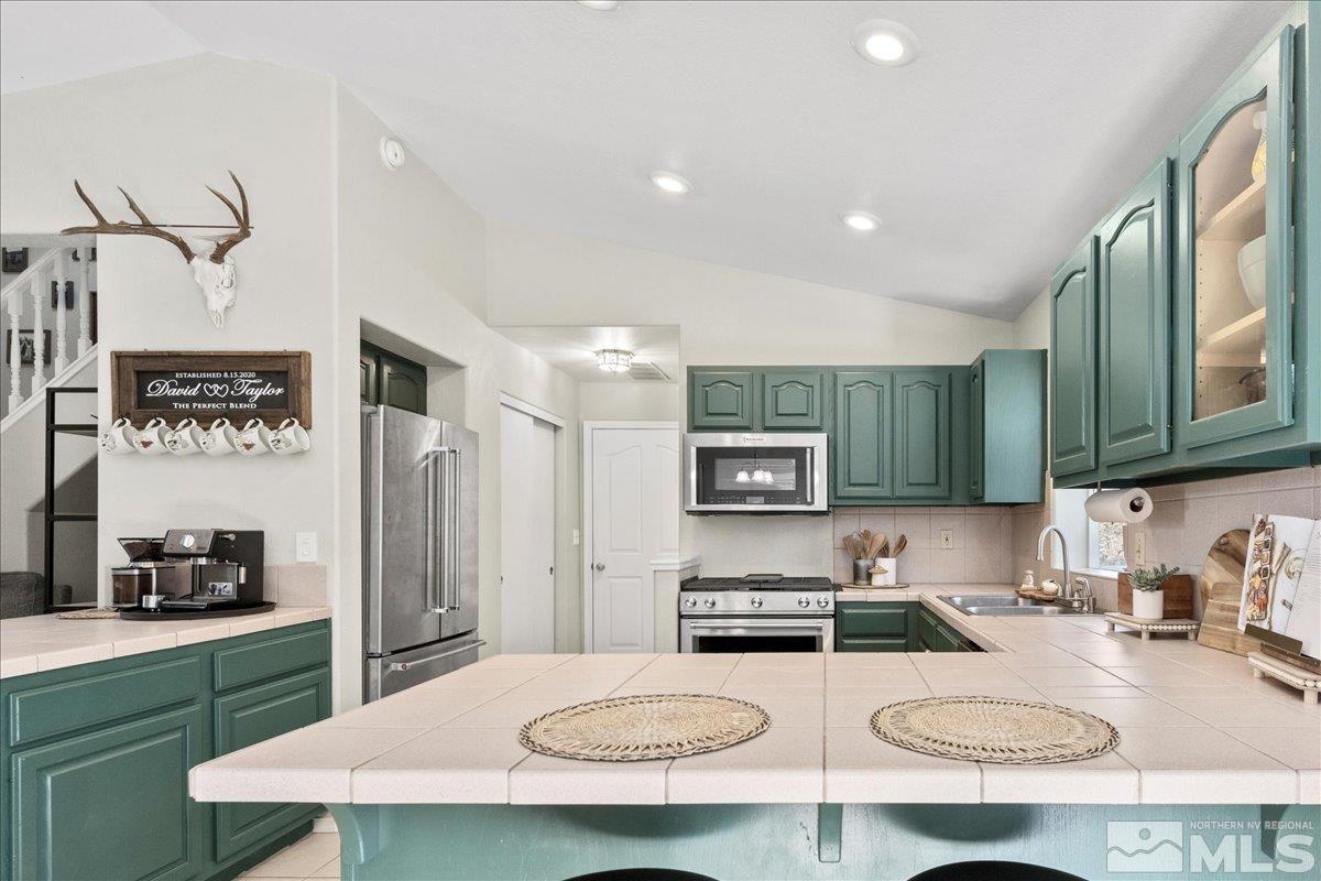 2008 Mountain Vista Way Reno, NV 89519 - Photo 10 of 31 Photo 10
