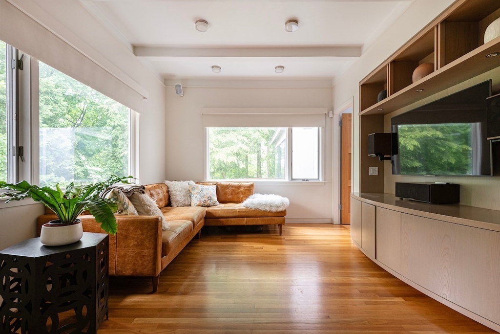 30 Barberry Road Lexington, MA 02421 - Photo 17 of 42