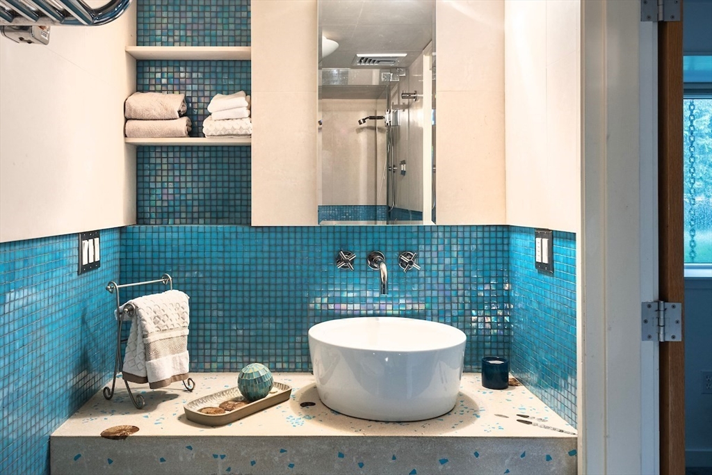 30 Barberry Road Lexington, MA 02421 - Photo 35 of 42