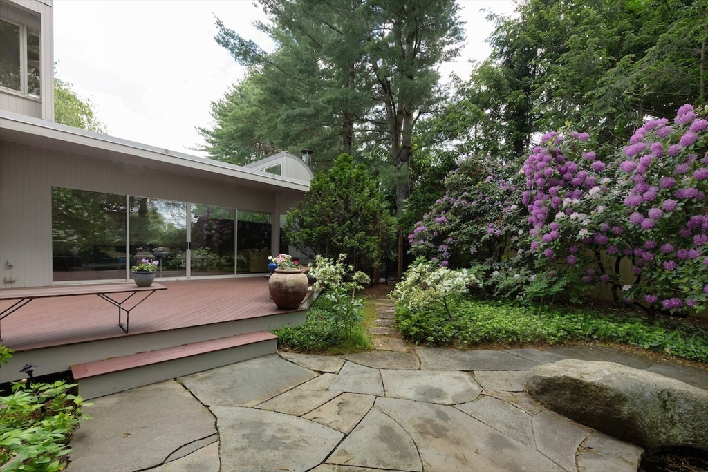 30 Barberry Road Lexington, MA 02421 - Photo 38 of 42