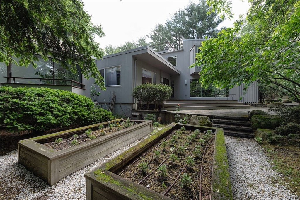 30 Barberry Road Lexington, MA 02421 - Photo 40 of 42