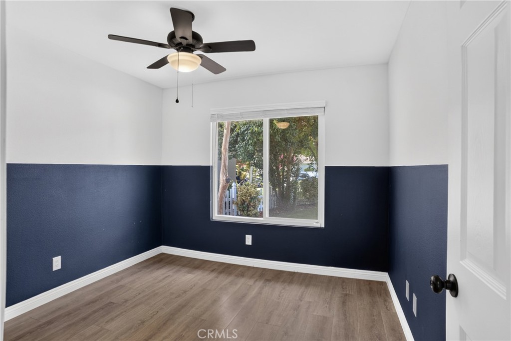 24441 Denise Place Newhall, CA 91321 - Photo 32 of 43