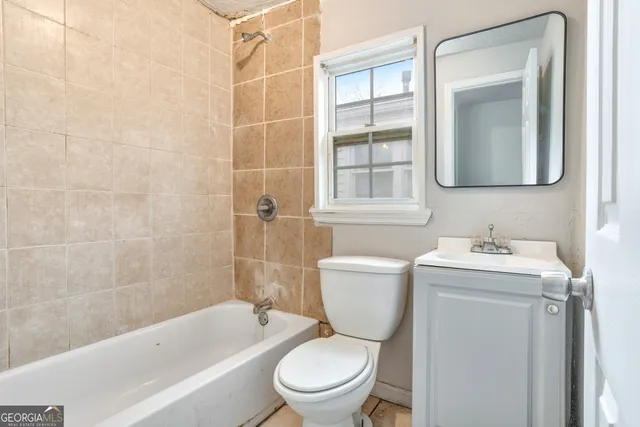 $1,750 | 215 Ollie Street Northwest, Atlanta, GA 30314