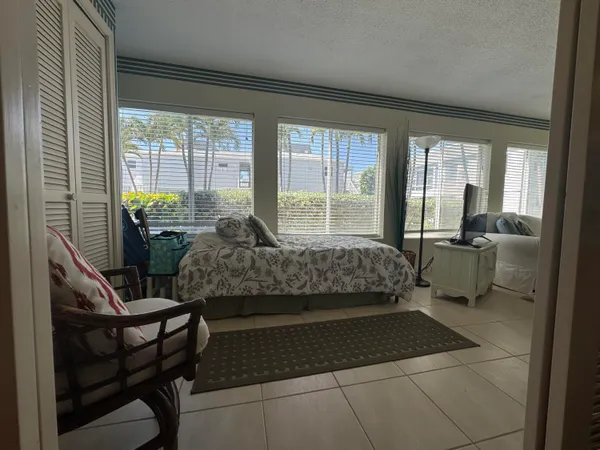 $3,500 | 1501 Northeast Ocean Boulevard, Unit 9, Stuart, FL 34996