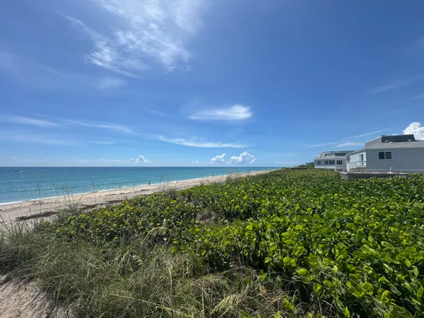 $3,500 | 1501 Northeast Ocean Boulevard, Unit 9, Stuart, FL 34996