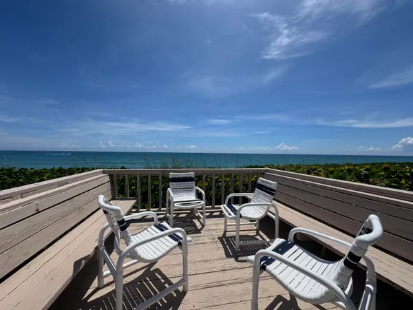 $3,500 | 1501 Northeast Ocean Boulevard, Unit 9, Stuart, FL 34996