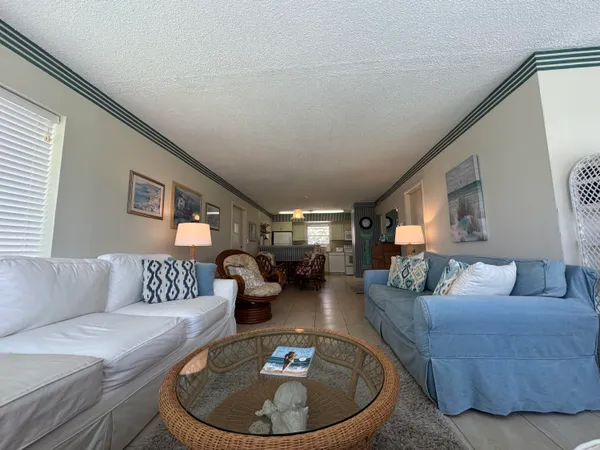 $3,500 | 1501 Northeast Ocean Boulevard, Unit 9, Stuart, FL 34996