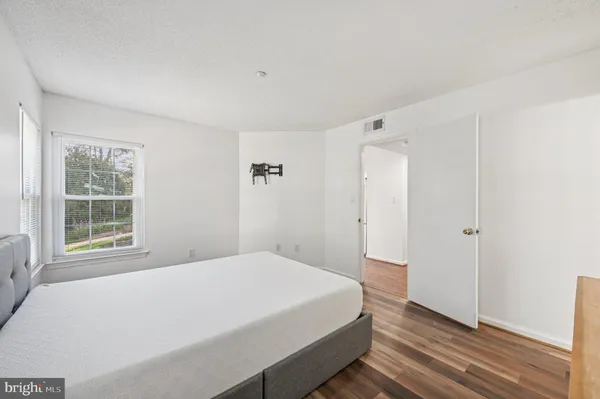 $223,000 | 14117 Bowsprit Lane, Unit 307, Laurel, MD 20707