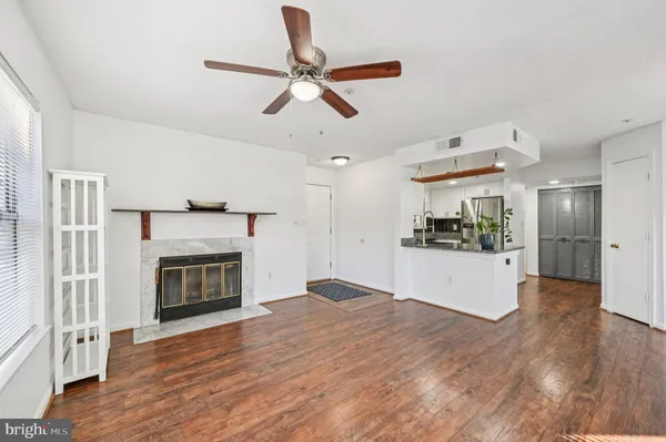 $223,000 | 14117 Bowsprit Lane, Unit 307, Laurel, MD 20707