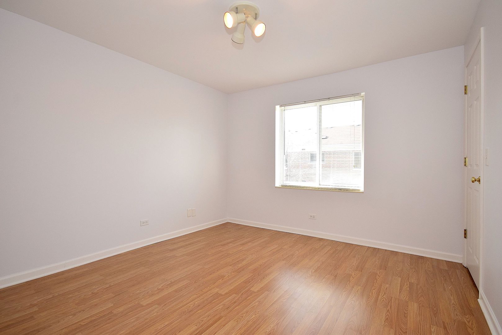 5351 North East River Road, Unit 203 Chicago, IL 60656 - Photo 17 of 30