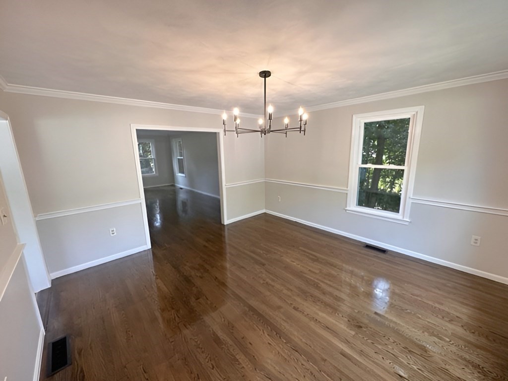 261 River Road Andover, MA 01810 - Photo 10 of 29 Gallery Image 10