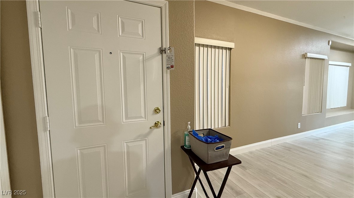 7062 Russell Ranch Avenue Las Vegas, NV 89113 - Photo 8 of 32