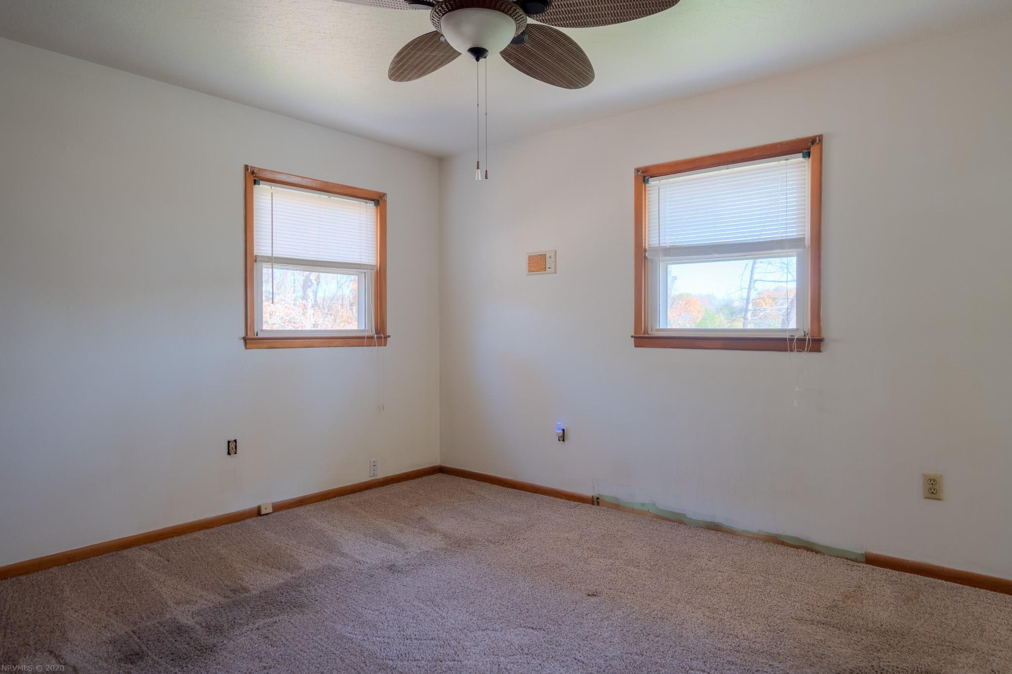 4443 Whitt-Southern Road Pulaski, VA 24301 - Photo 20 of 50 Gallery Image 20