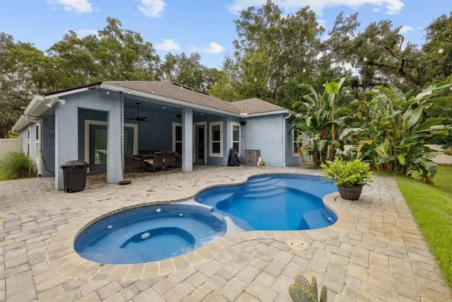 $950,000 | 1225 Forrest Drive, Amelia Island, FL 32034