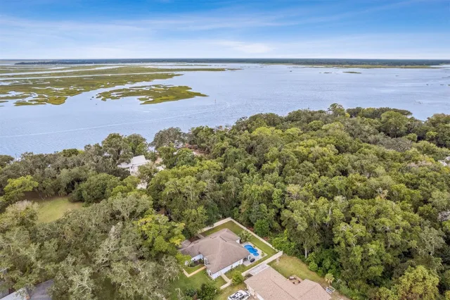 $950,000 | 1225 Forrest Drive, Amelia Island, FL 32034