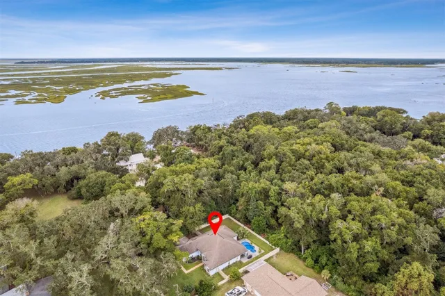 $950,000 | 1225 Forrest Drive, Amelia Island, FL 32034
