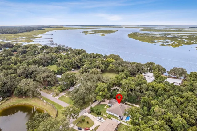 $950,000 | 1225 Forrest Drive, Amelia Island, FL 32034