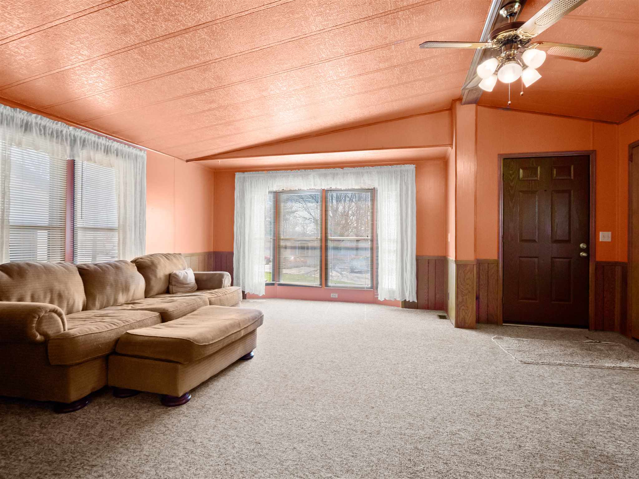 2365 West Orland Road Angola, IN 46703 - Photo 13 of 33 Gallery Image 13