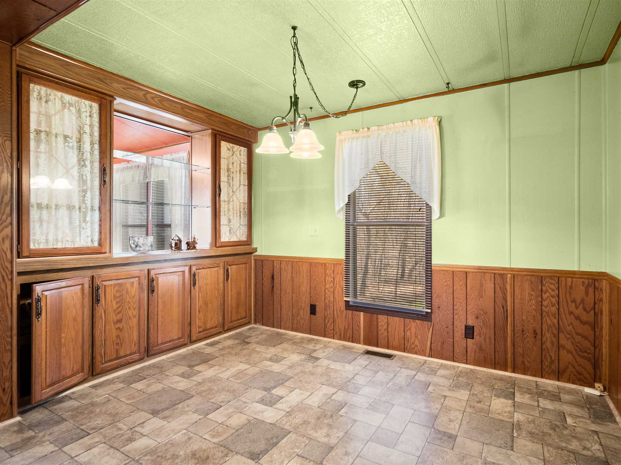 2365 West Orland Road Angola, IN 46703 - Photo 19 of 33 Gallery Image 19
