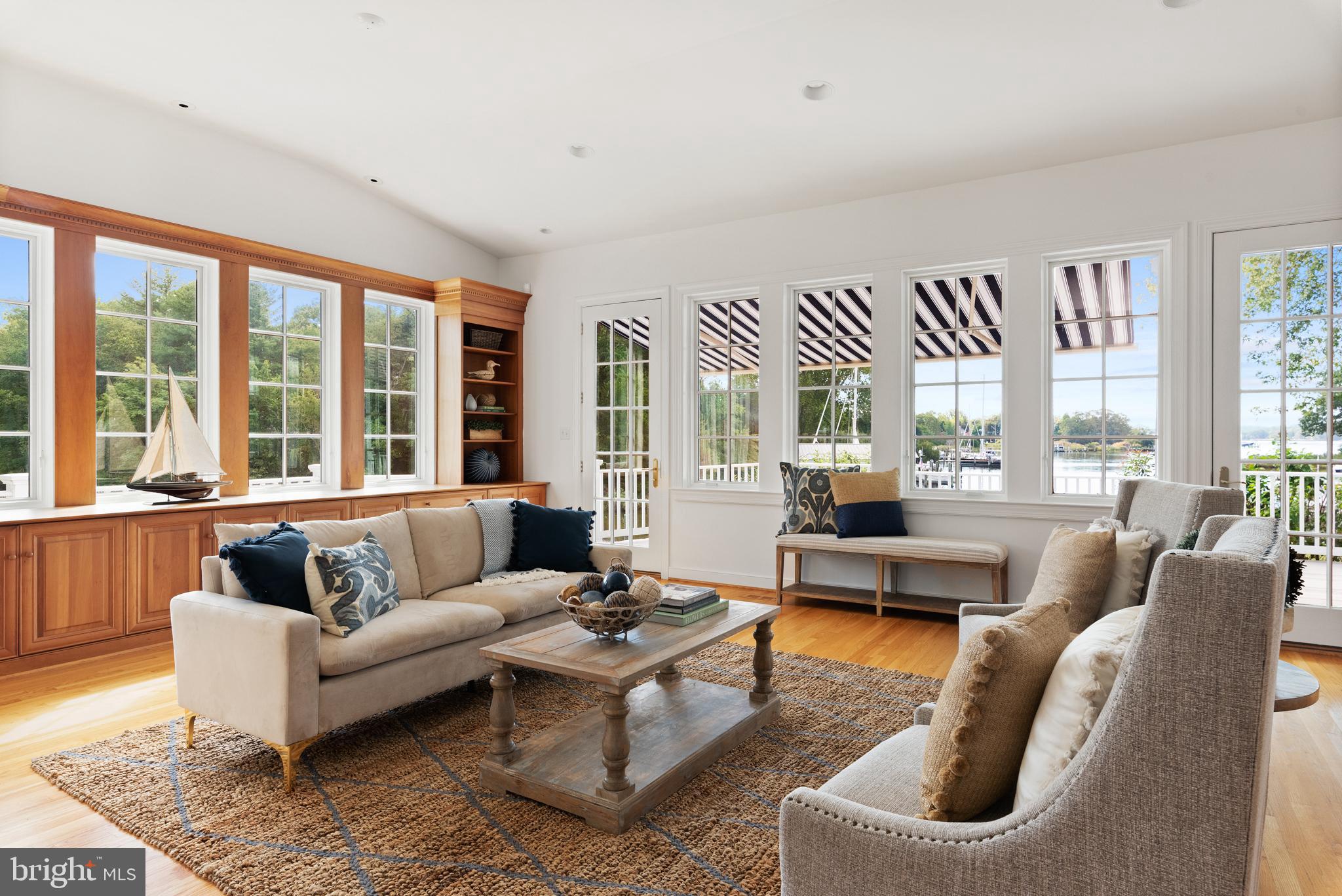 437 Ferry Point Road Annapolis, MD 21403 - Photo 15 of 87 Light Filled Great Room with Custom Cabinetry