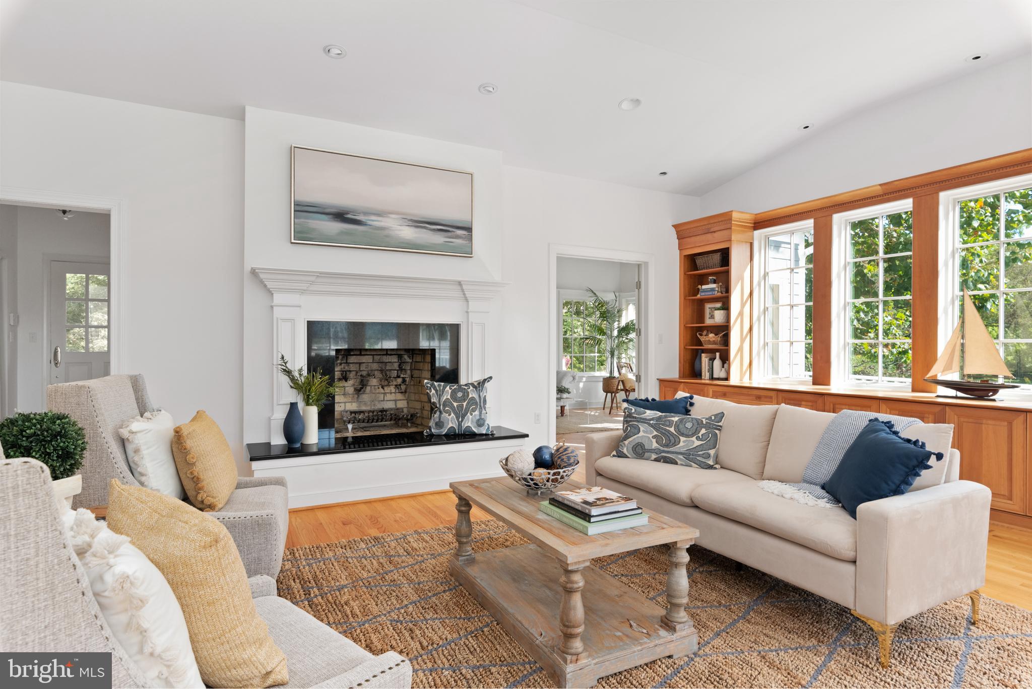 437 Ferry Point Road Annapolis, MD 21403 - Photo 19 of 87 Light Filled Great Room w/ Woodburning Fireplace