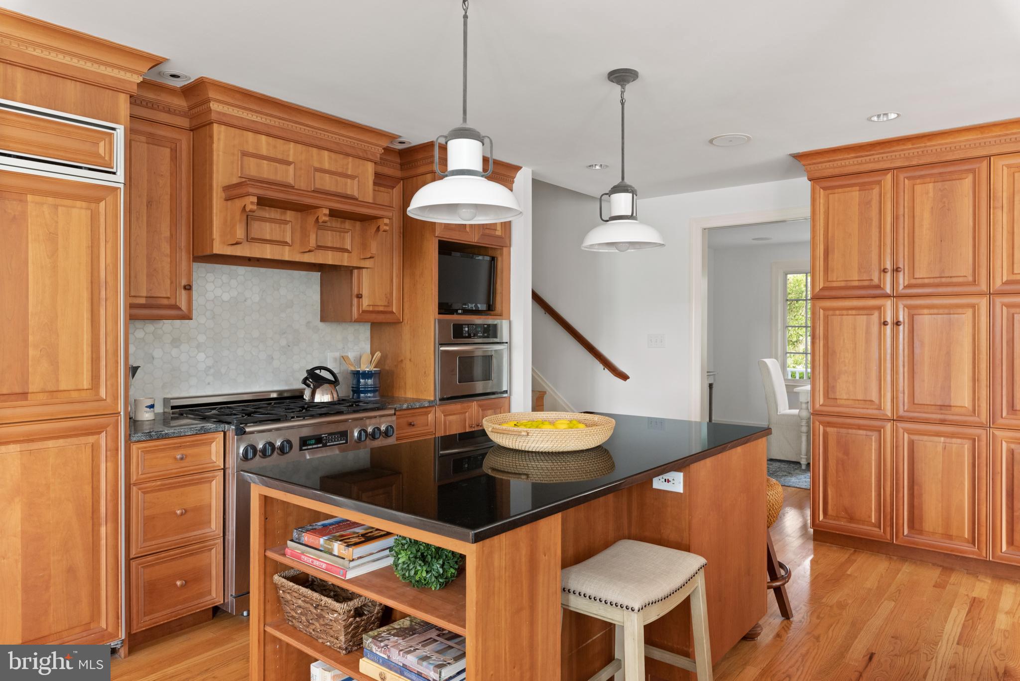 437 Ferry Point Road Annapolis, MD 21403 - Photo 20 of 87 Light Cherry Cabinets in Kitchen