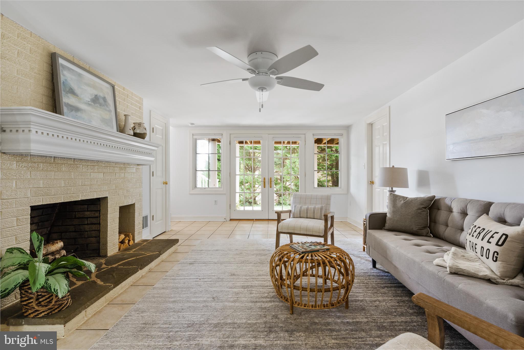 437 Ferry Point Road Annapolis, MD 21403 - Photo 36 of 87 Family Room/Den