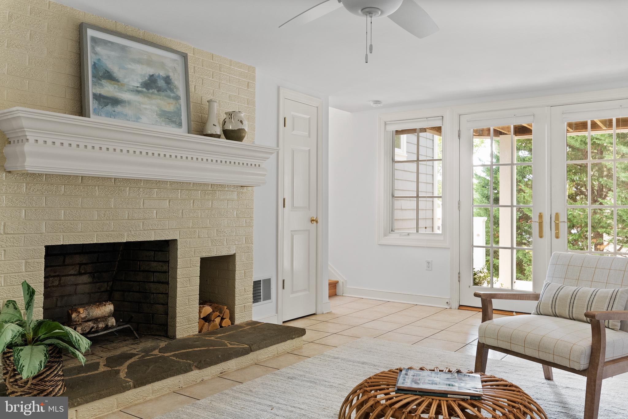 437 Ferry Point Road Annapolis, MD 21403 - Photo 39 of 87 Family Room/Den
