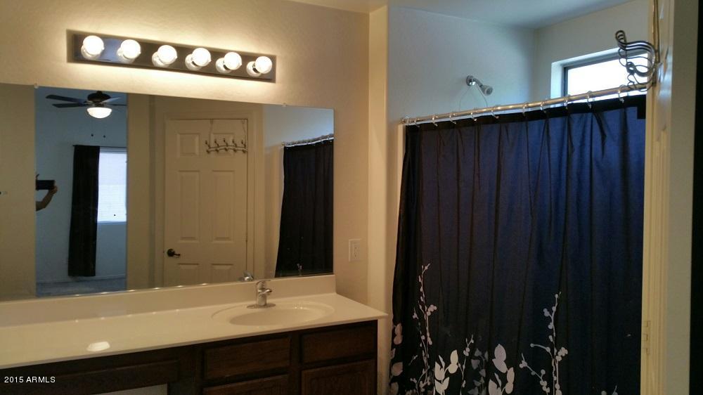 43680 West Magnolia Road Maricopa, AZ 85138 - Photo 13 of 30 Master Bathroom