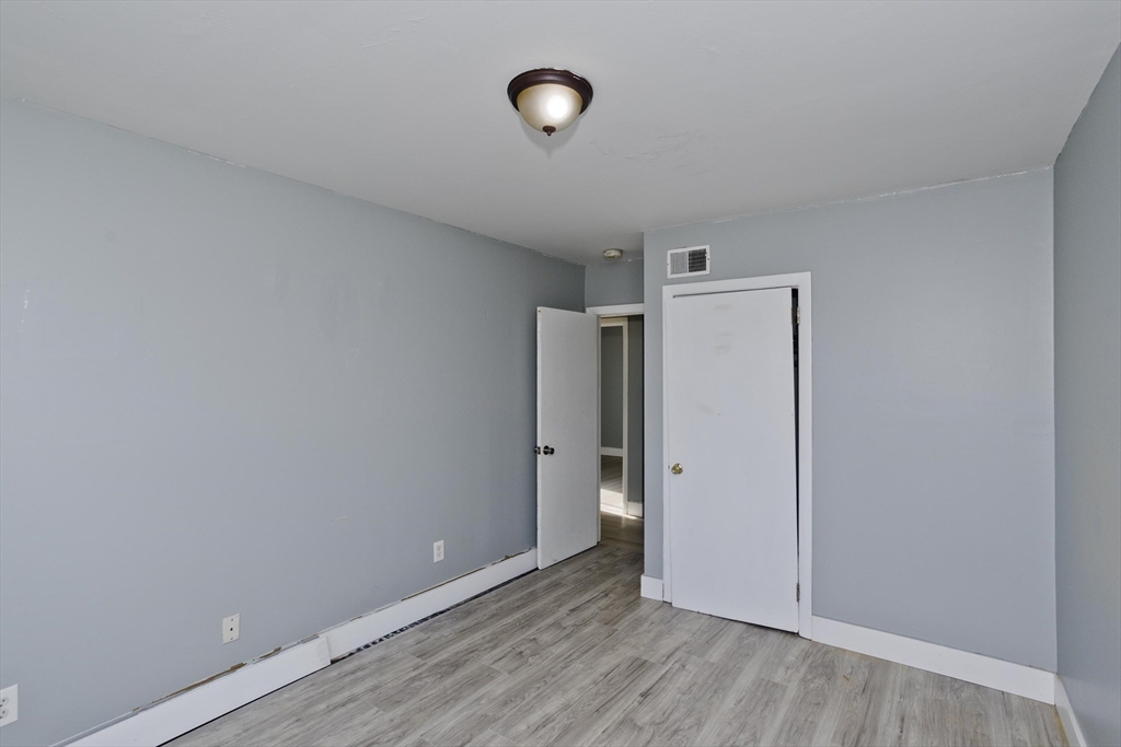 239 Glasgow Street, Unit 10 Fall River, MA 02721 - Photo 14 of 24