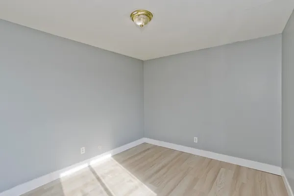 $250,000 | 239 Glasgow Street, Unit 10, Fall River, MA 02721