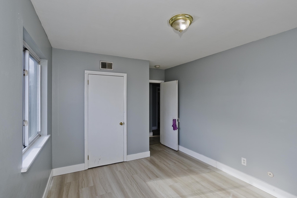 239 Glasgow Street, Unit 10 Fall River, MA 02721 - Photo 22 of 24