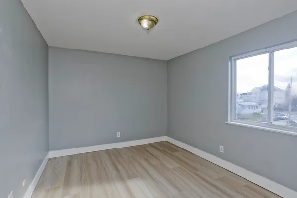 $250,000 | 239 Glasgow Street, Unit 10, Fall River, MA 02721