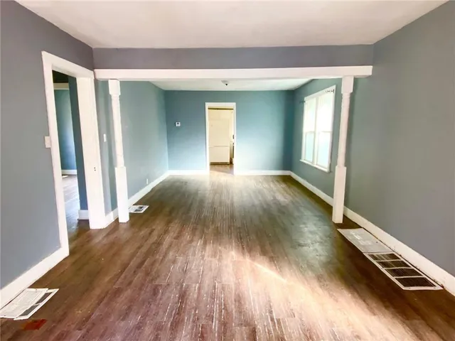 $79,500 | 8908 Thompson Avenue, Independence, MO 64053