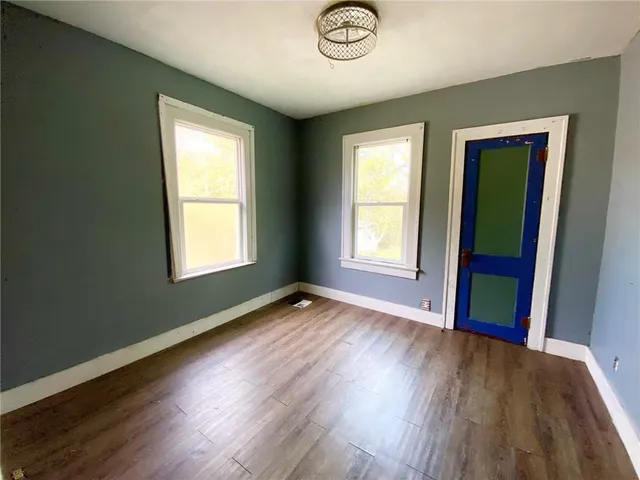 $79,500 | 8908 Thompson Avenue, Independence, MO 64053