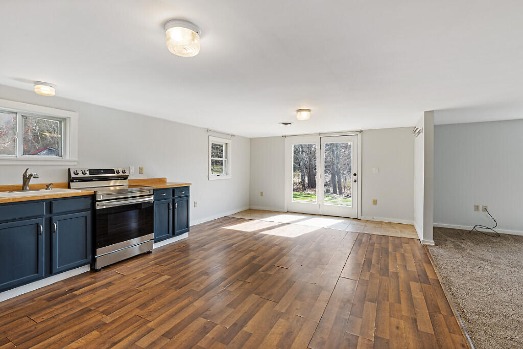 160 Weston Road Woolwich, ME 04579 - Photo 7 of 33 09_BP5A0426_DxO_mls