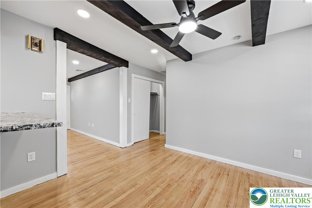 1319 Overlook Road Whitehall, PA 18052 - Photo 16 of 43